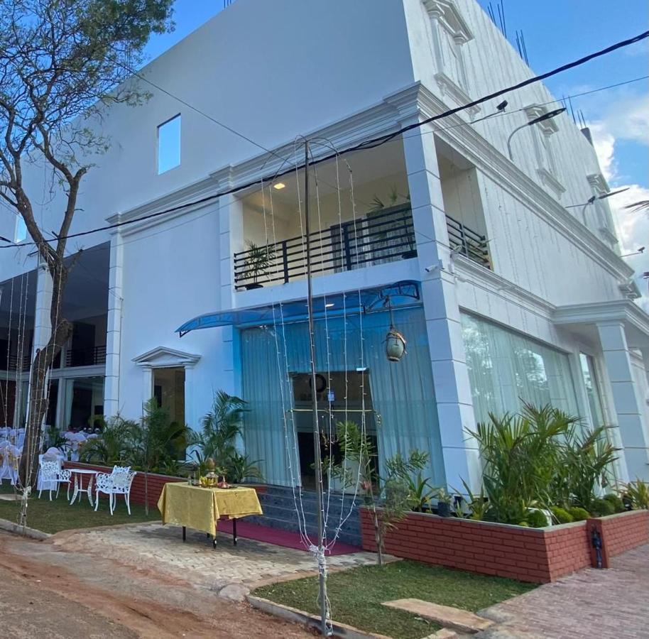 Hotel Northway Vavuniya Εξωτερικό φωτογραφία