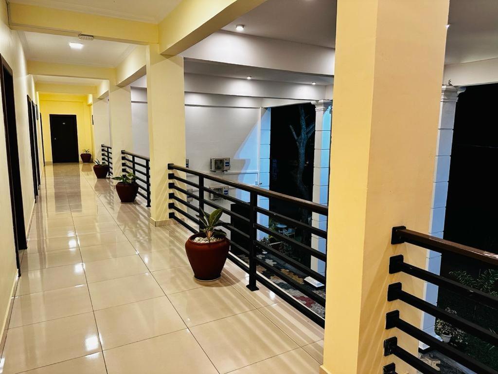 Hotel Northway Vavuniya Εξωτερικό φωτογραφία